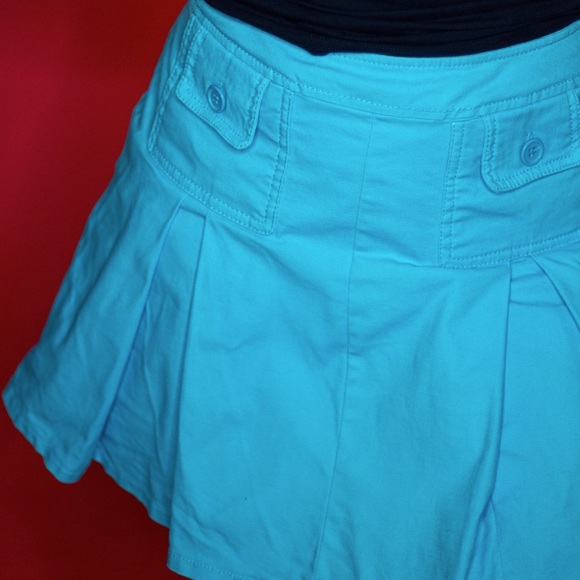Pleated Skort - Picture 2 of 4